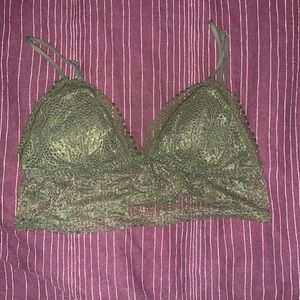 Victoria’ Secret Lace Bralette